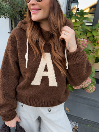 Strickpullover mit Kapuze in Braun für Damen in Einheitsgröße 36-42 - Levelone GmbH & Co. KG