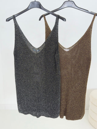Stricktop in Schwarz/Silber und Khaki/Gold mit glänzendem Garn