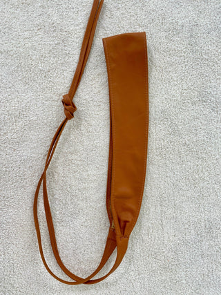 Leder Bindegürtel 2506116 - 21 - Levelone GmbH & Co. KG