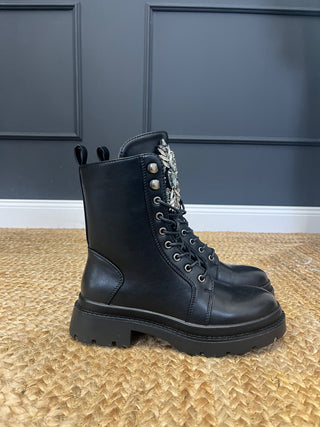 Boots 2410254-59