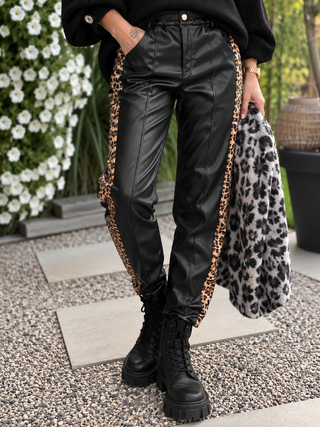 Leather trousers 2609229